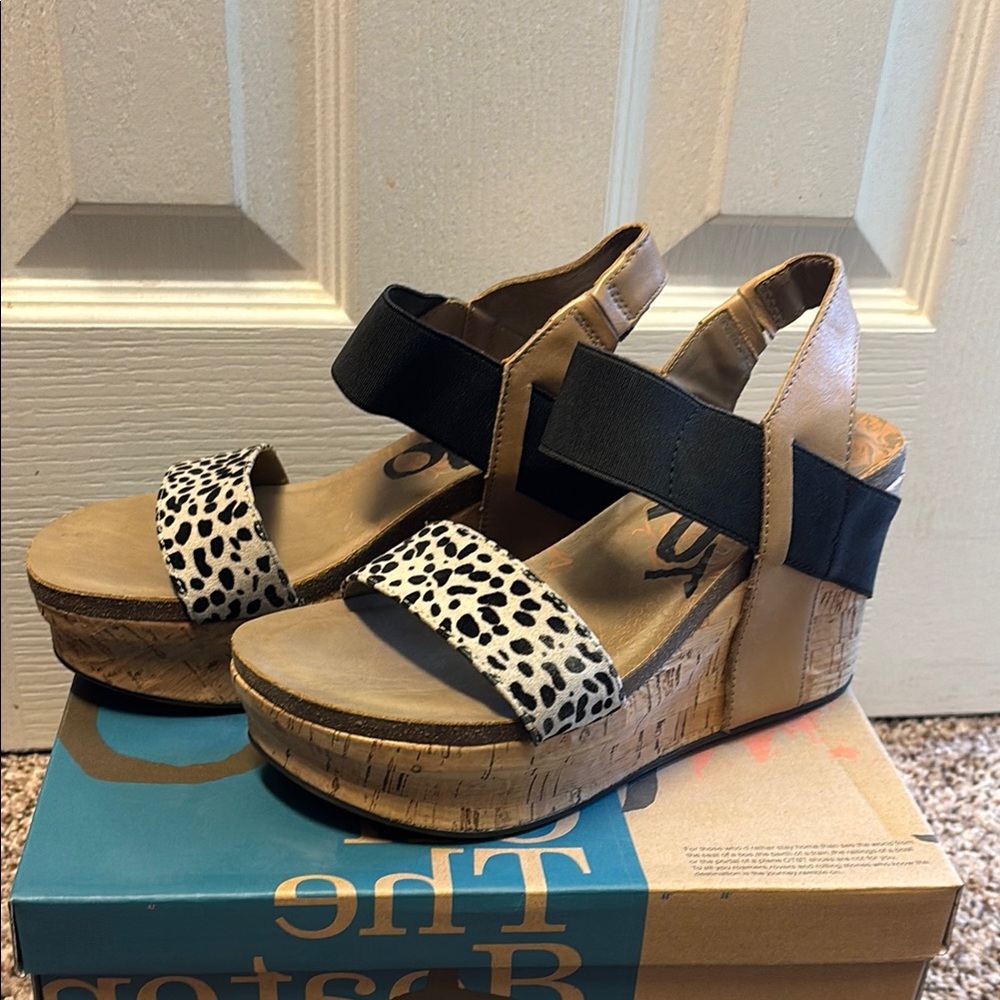 OTBT Leopard Print Women's wedges size 8